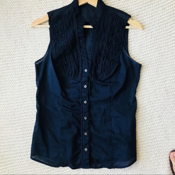 Express Tops - EXPRESS navy blue sleeveless v-neck buttondown top